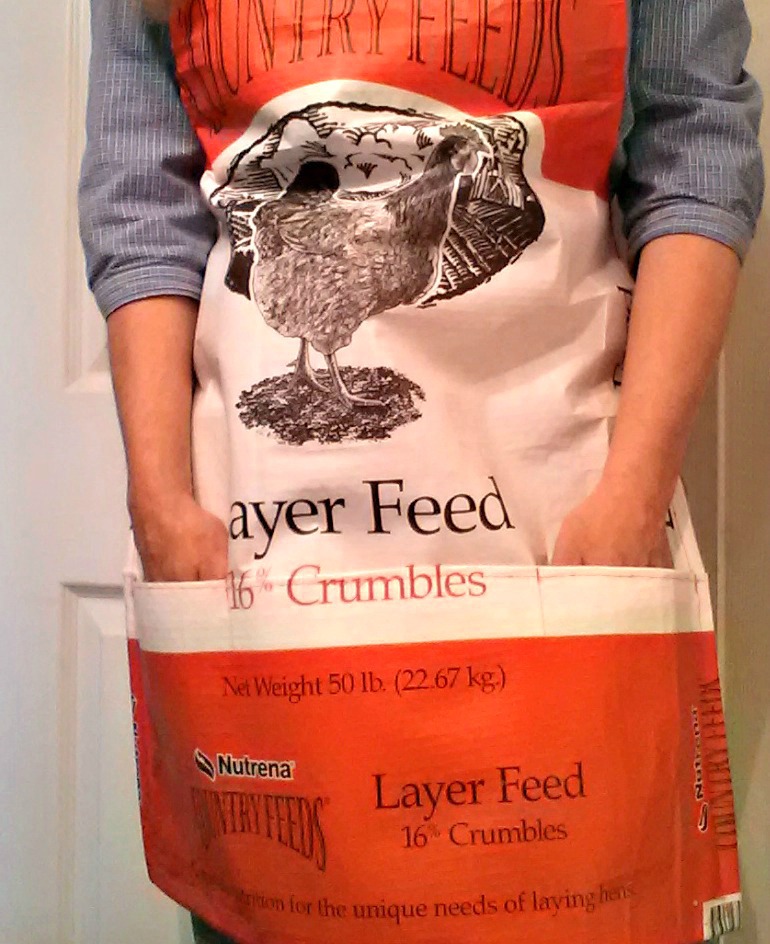 DIY Garden Apron from a Repurposed Feed Bag Fresh Eggs Daily® with