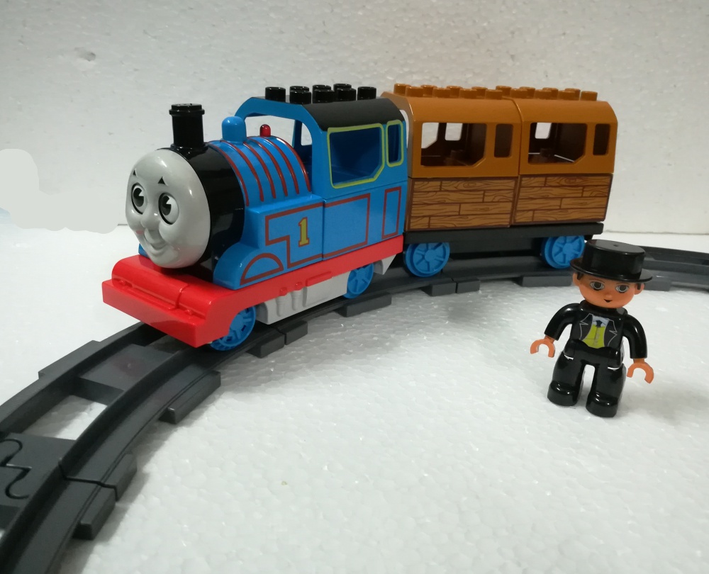 BongBongIdea THOMAS TRAIN TOY WITH TRACK WITH LIGHT SOUND ACTION