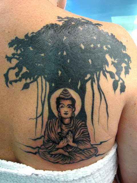 Sob a Arvore Bodhi