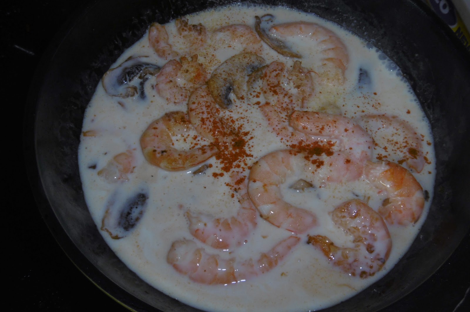 Madhouse Family Reviews: Madhouse recipe : 10-Minute Creamy Prawn