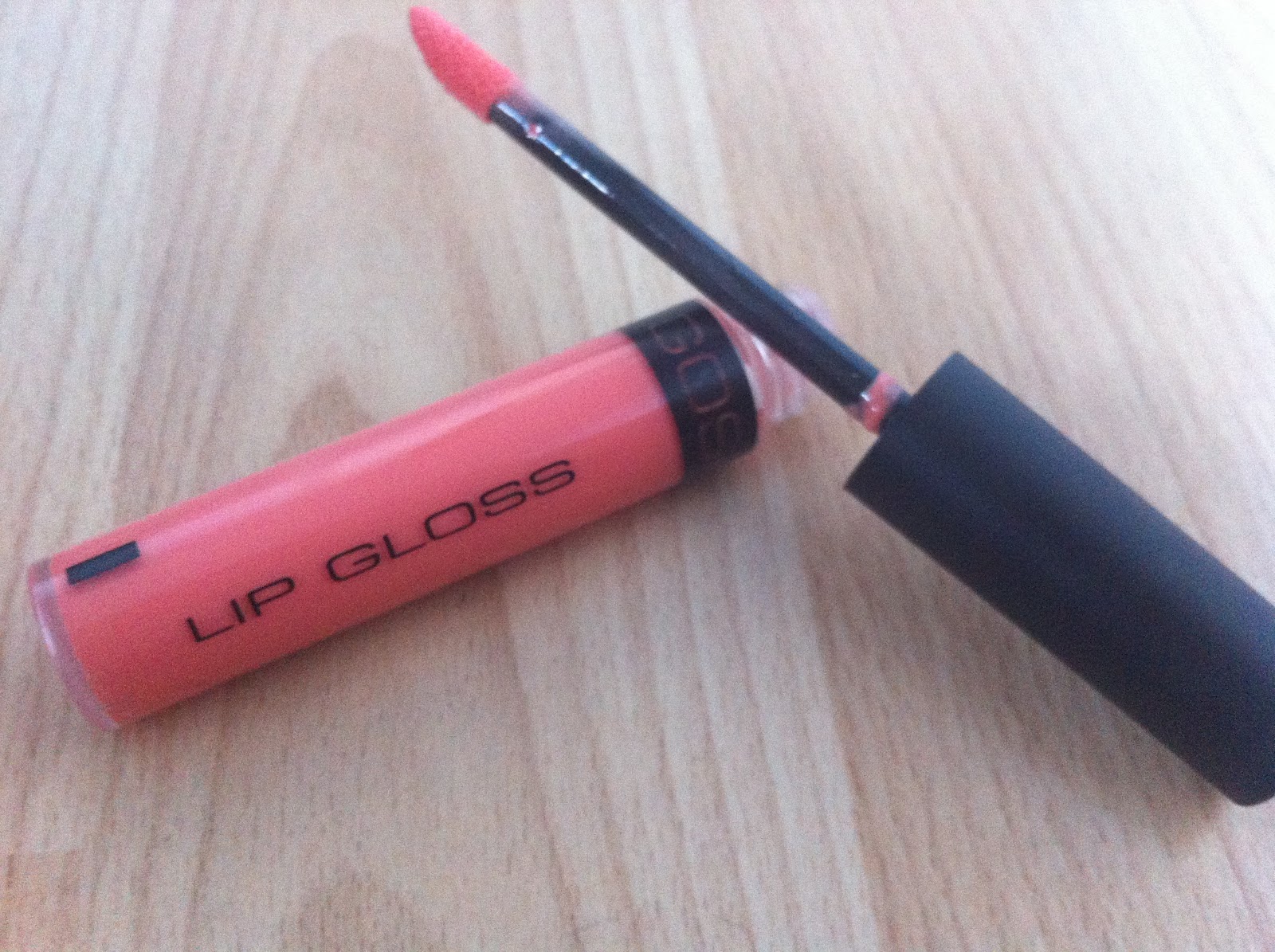 Summers Beauty Gosh Lip Gloss in '0084'!
