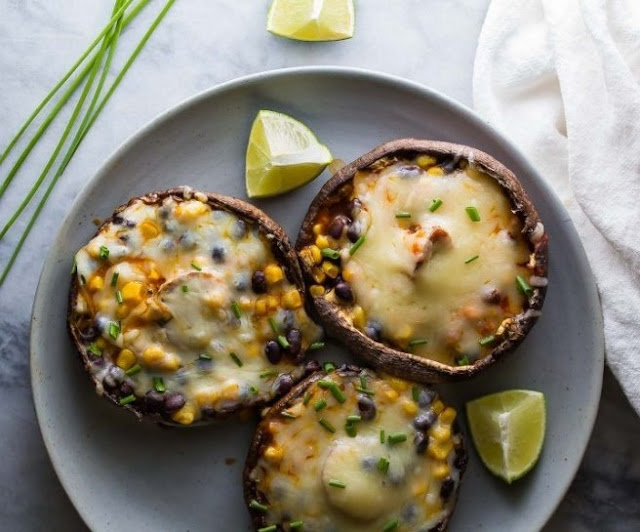 Enchilada Stuffed Grilled Portobello Mushrooms #dinner #vegetarian