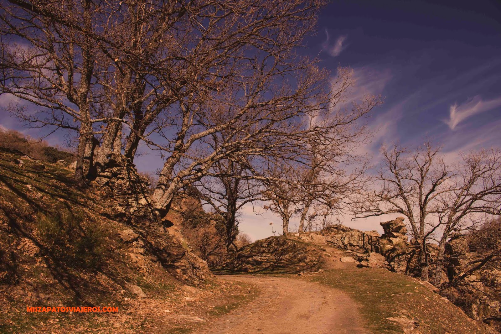 Lugros, ruta por el Bosque Encantado