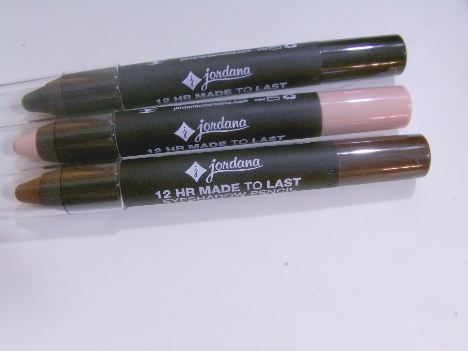 Have You Met Ashley? Jordana 12HR Made to Last Eyeshadow Pencil in