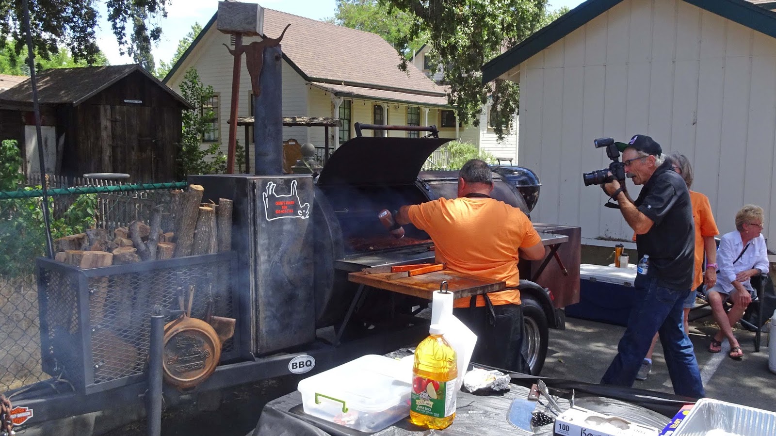 MAD MEAT GENIUS CLAYTON BBQ COOK OFF