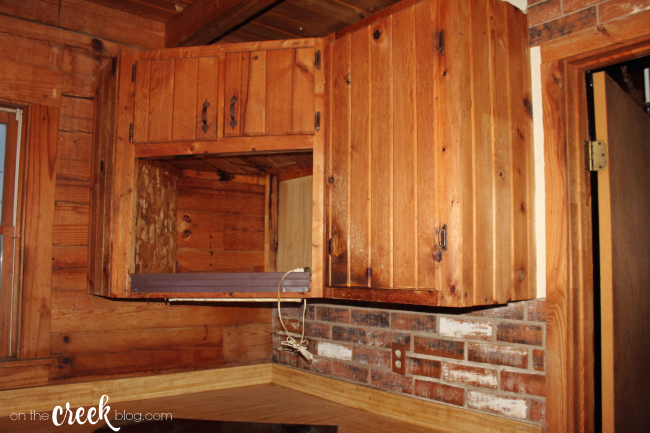 Cabin kitchen renovation | Before Photos