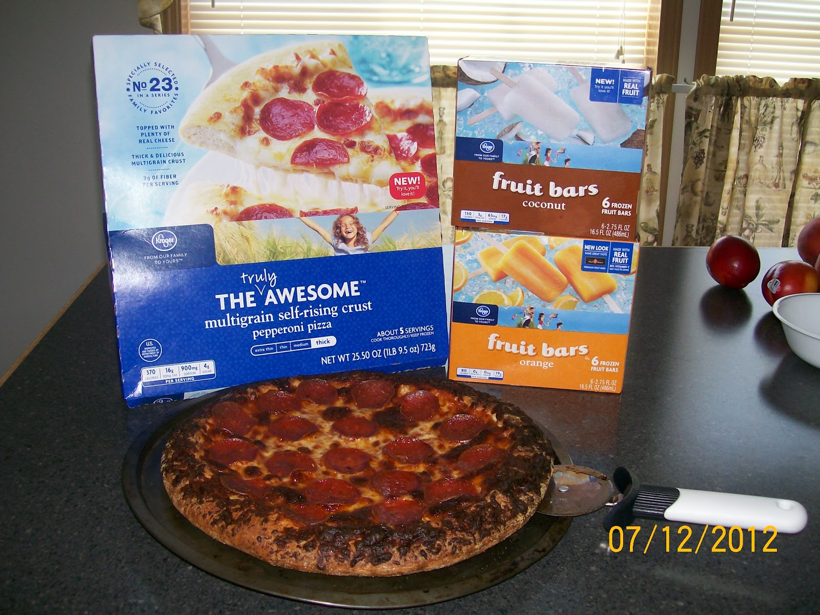 I Luv to Eat Food Trying Kroger MultiGrain Self Rising Crust