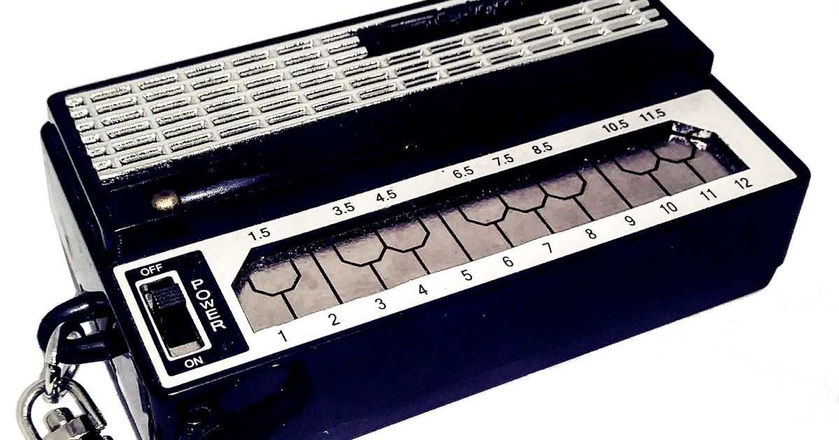 Стилофон это. Mini Stylophone. Vintage Stylophone. Старый оригинальный стилофон 70х. Stylophone Ноты.