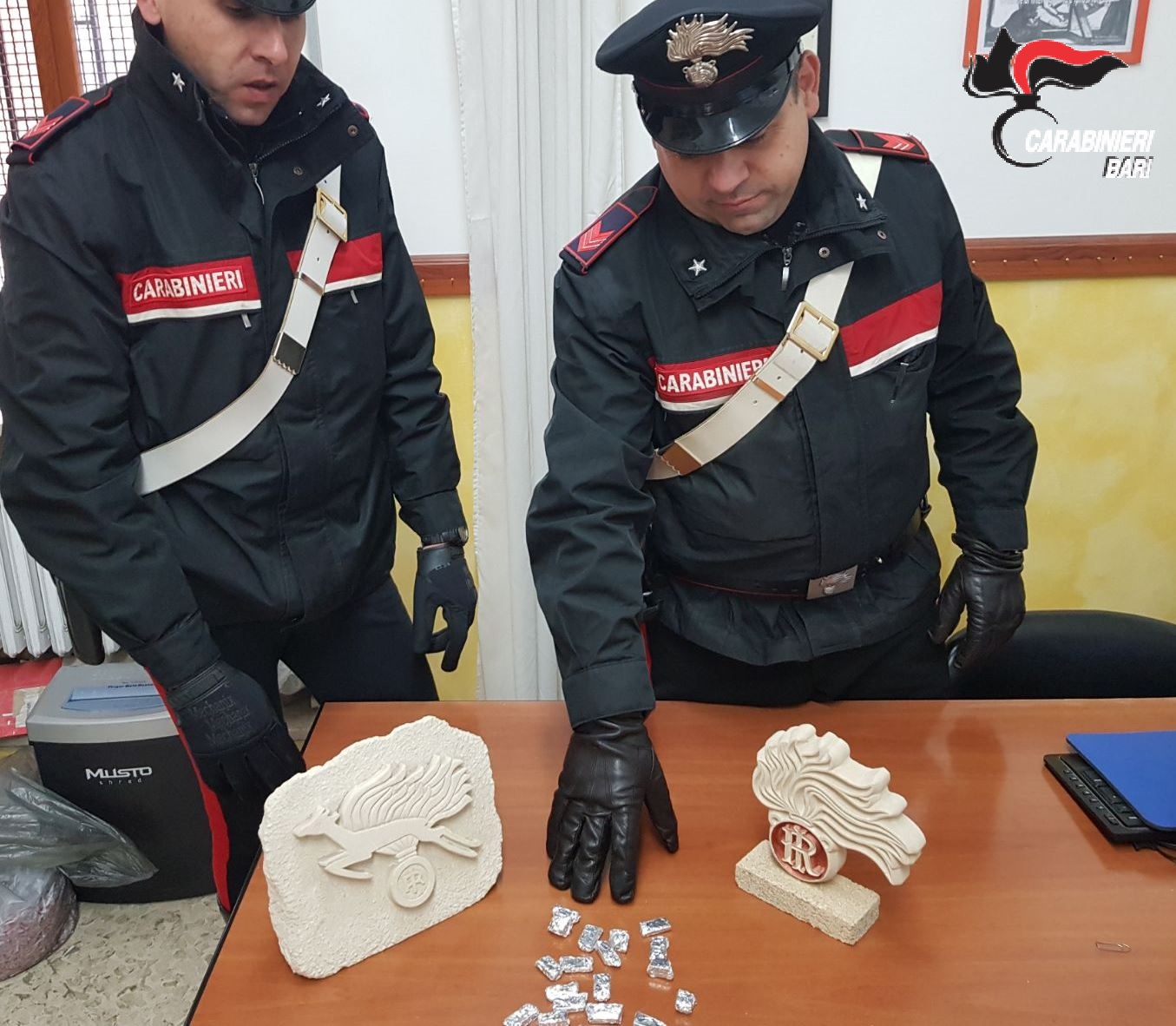 Andria (Bat). Servizi pasquali. Arrestato il “pusher del muretto” e