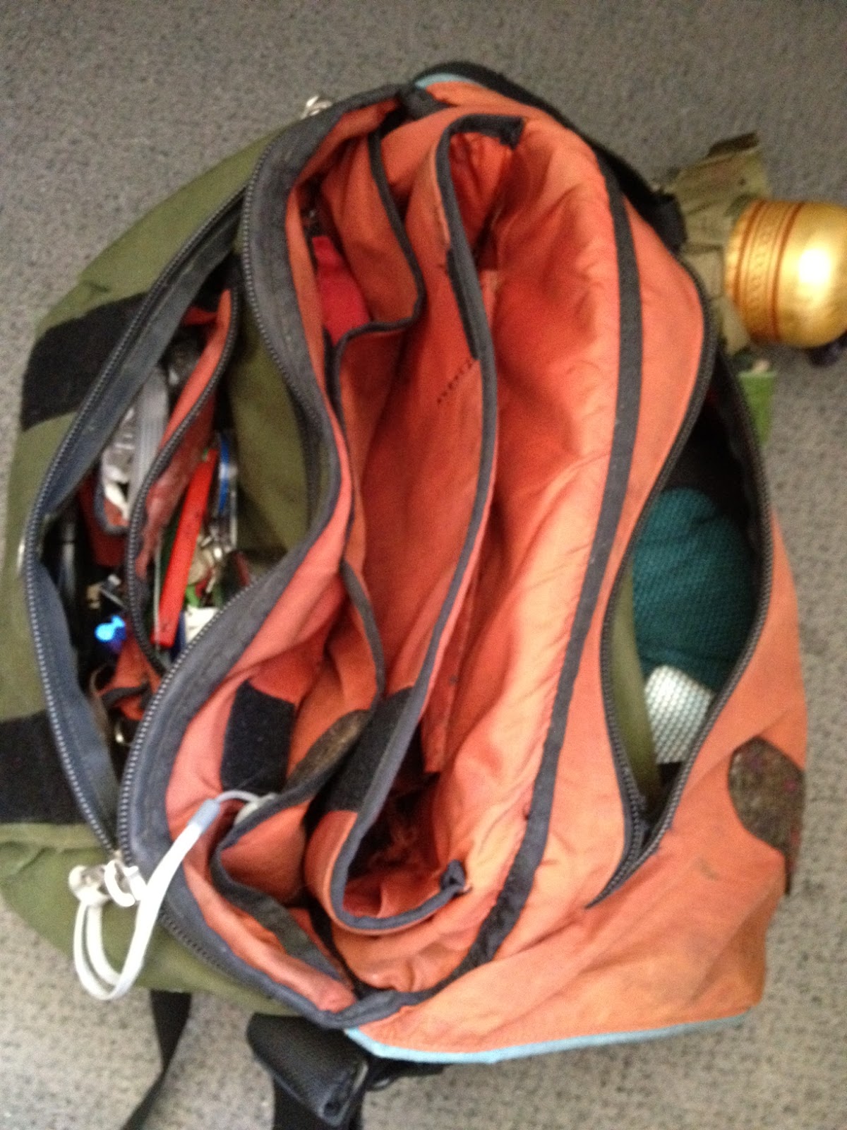 ApocalypseEquipped Review Crumpler Laptop Messenger Bag