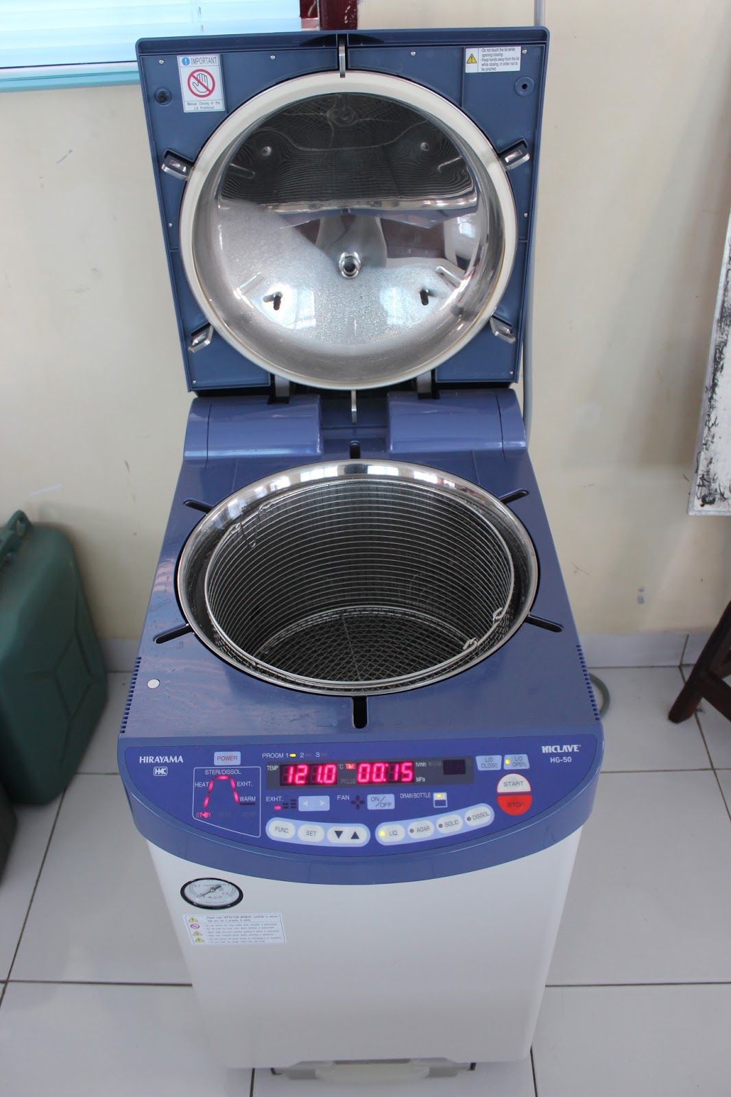 FUNGSI AUTOCLAVE LABORATORIUM SMK