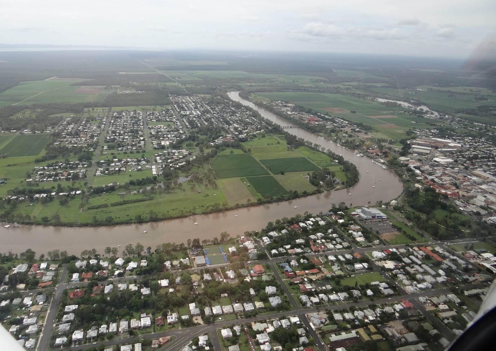 Air Queensland.blogspot Scenic joyflight Maryborough (Qld) and