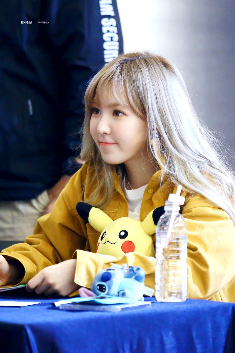 팬들이 준 선물 다 써주고 싶었던 레드벨벳 웬디의 선택.jpgif | 인스티즈