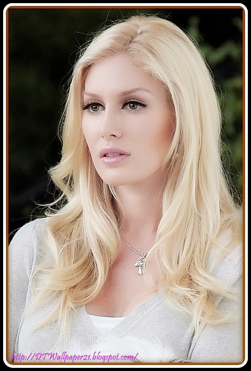 Desktop Wallpaper || Background Screensavers: Celebrity Heidi Montag