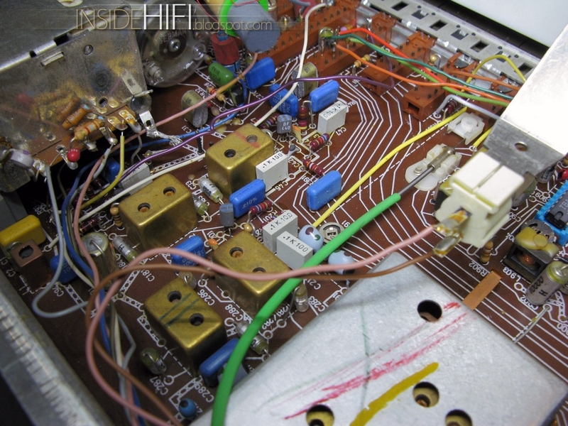 Inside Hi-Fi: Saba MI-215