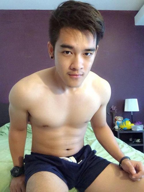 Agency Gigolo Kontol Besar KODE G 9821.