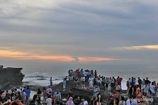 tanah lot bali