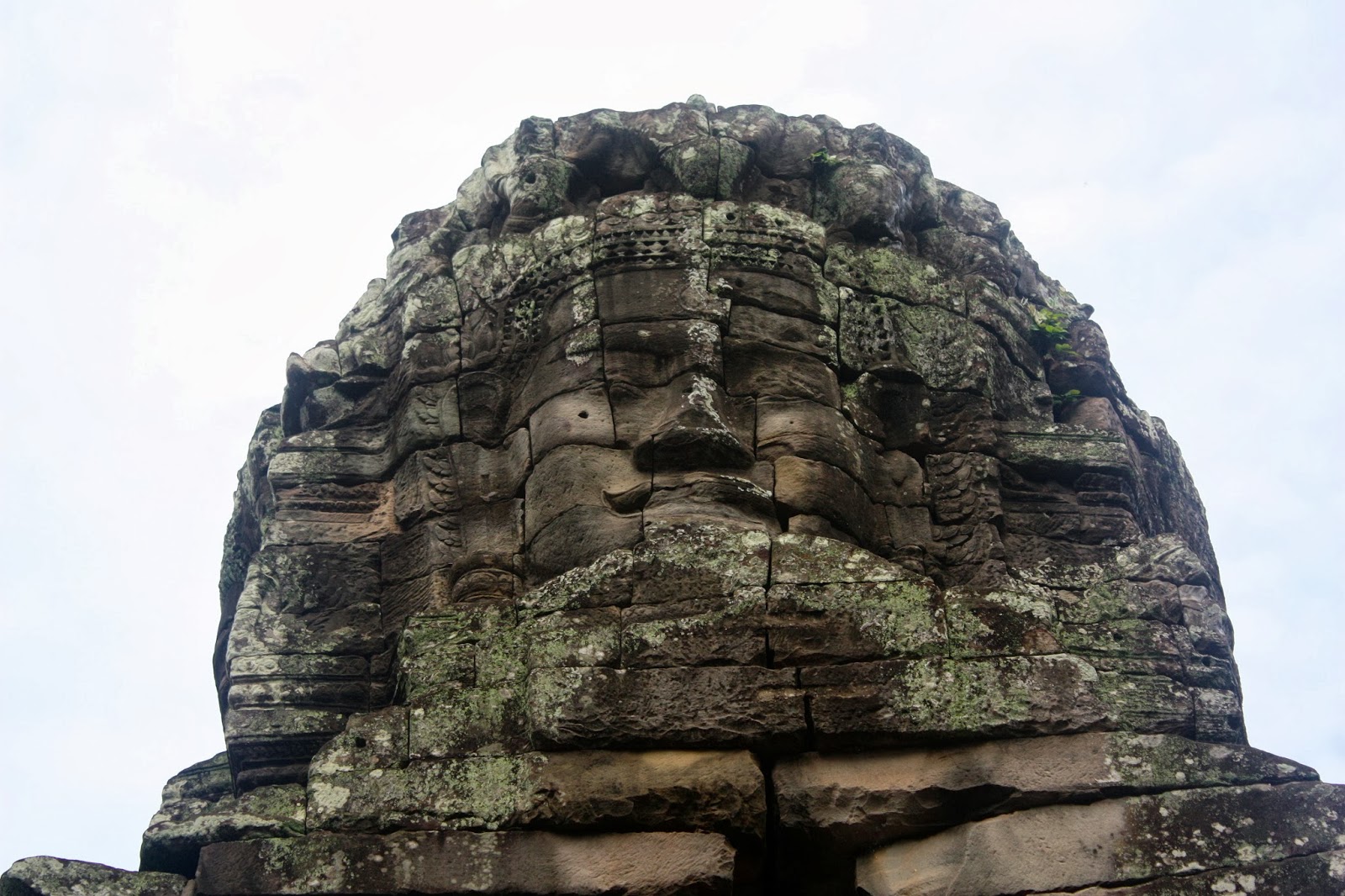 travel thoughts : inside the angkor temple ruins
