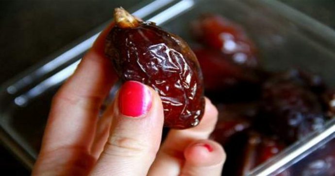  Eat 2 Dates Daily,The Results Is Incredible