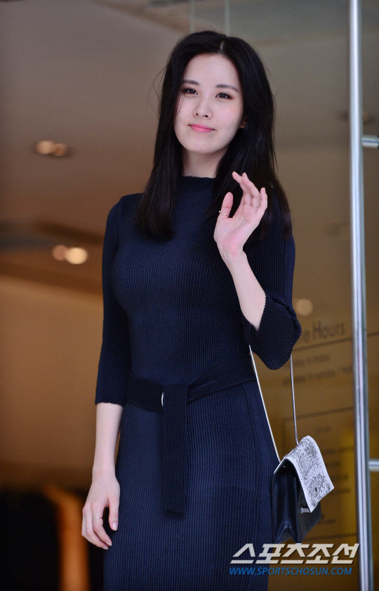 SNSD SeoHyun goes all black for Calvin Klein's Event - Wonderful Generation