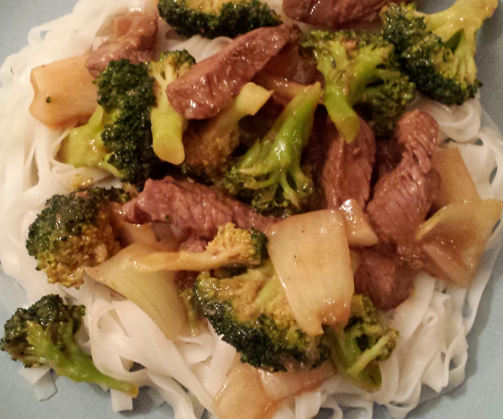 Mike's Meals Beef and Broccoli on Rice Noodles