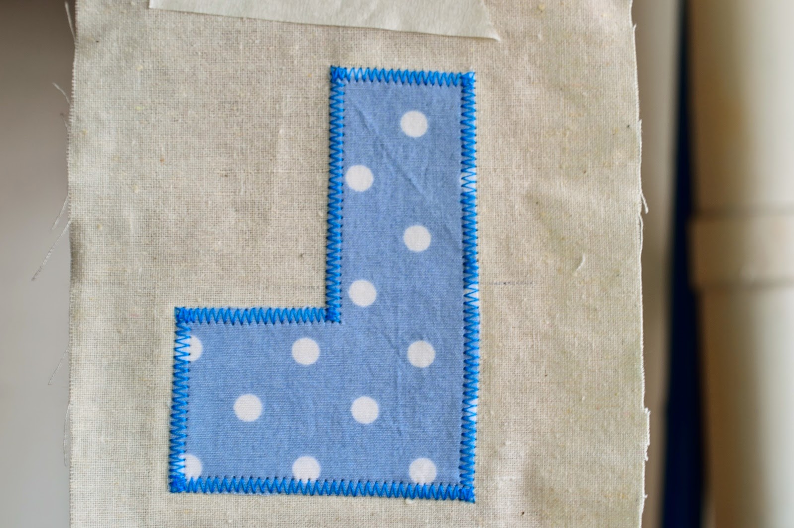 Machine applique using zigzag stitch Projects by Jane