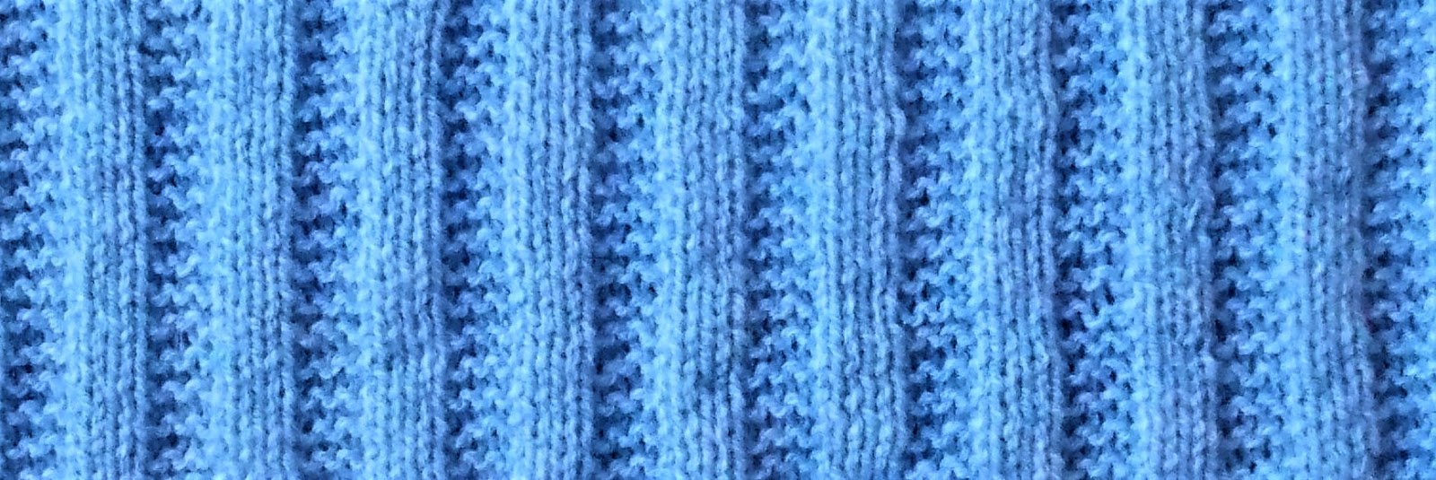 BN Hand-Knitted Hat Bébé Crème Nouveau-né DK2 