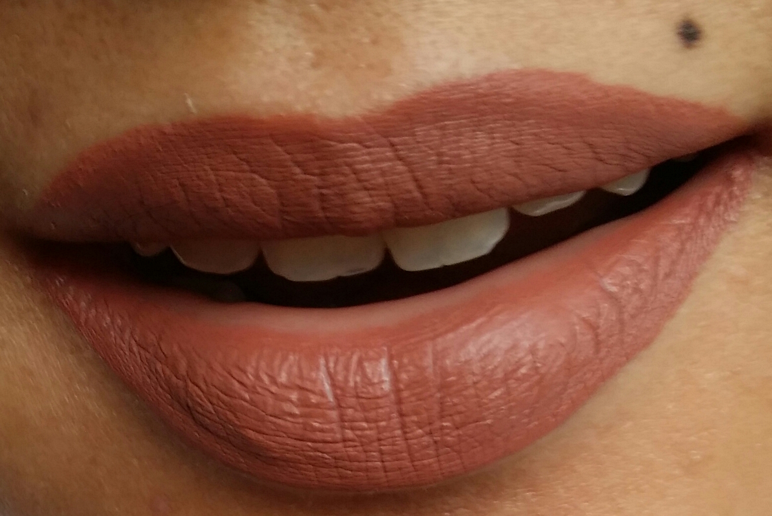 Paint Your Face Jeffree Star Velour Liquid Lipstick Leo Review Swatches