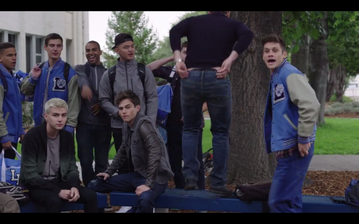 13 Reasons Why 1x05 - Justin Prentice, Timothy Granaderos & Dylan