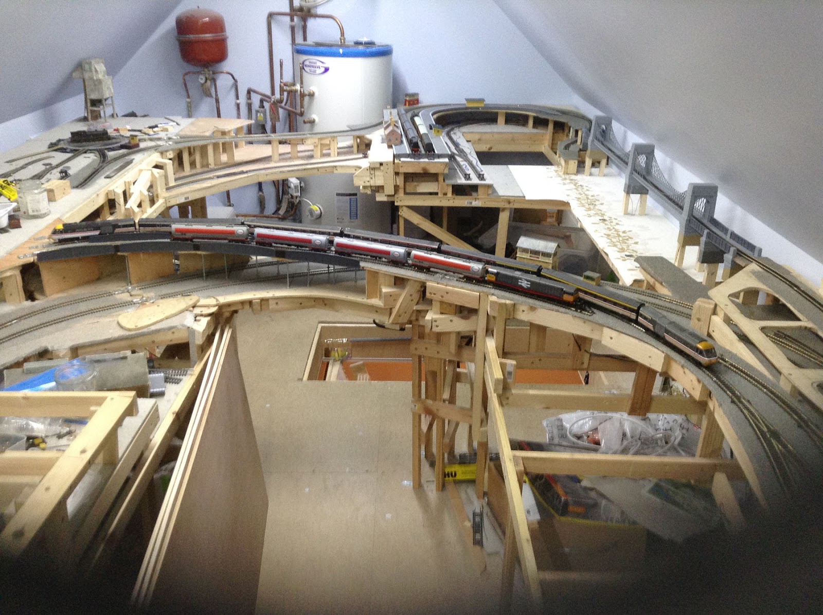 Christian's Model Railway 4 layers of track