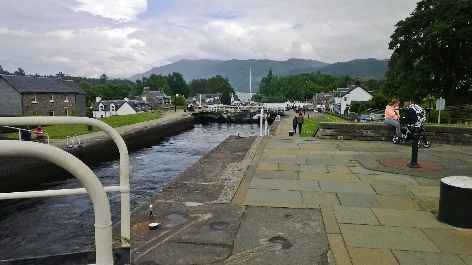 Pics Scotland The Caledonian Canal & Locks Fort Augustus