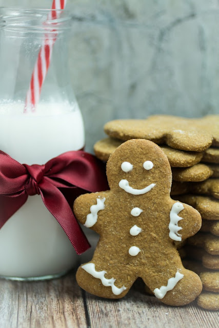 33 Gluten Free Christmas Cookie Recipes for the Holidays
