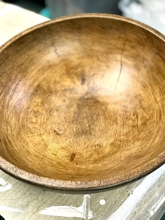 How to Stencil an Old Antique Wooden Bowl