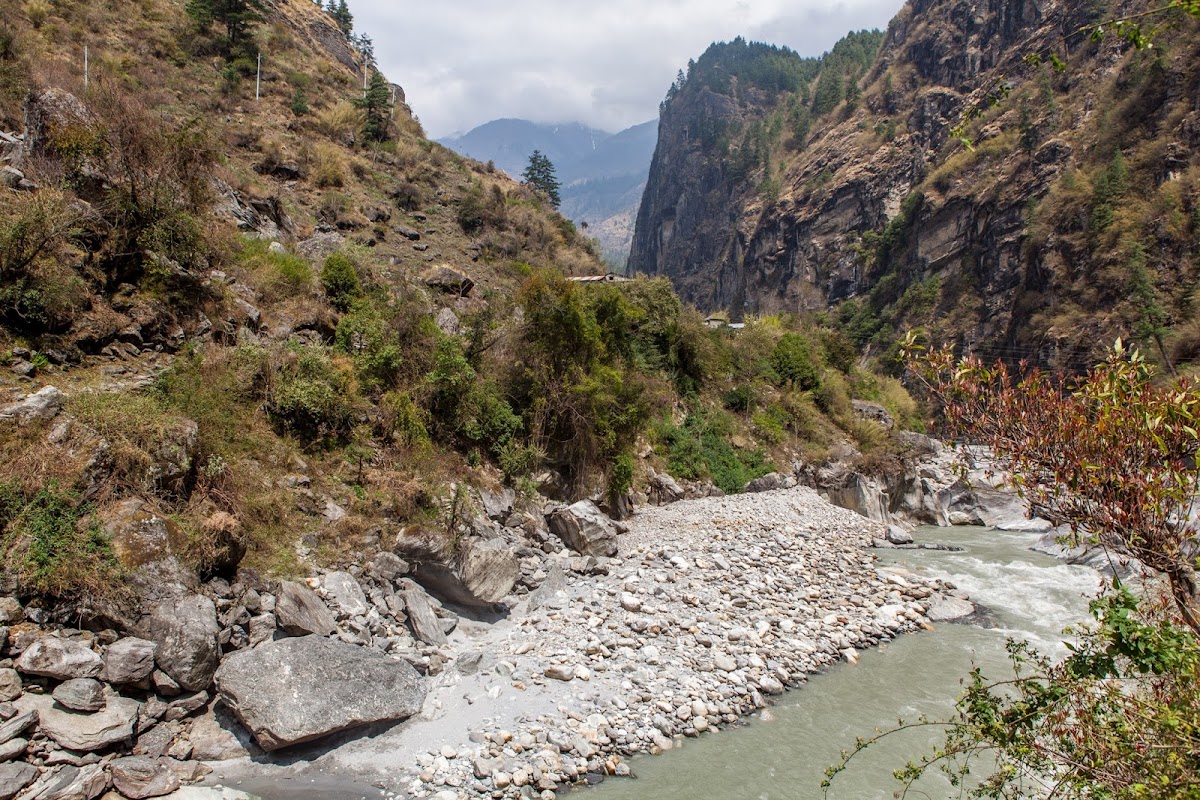 200км по красно-белым черточкам.. Around Annapurna. март-апрель 2017