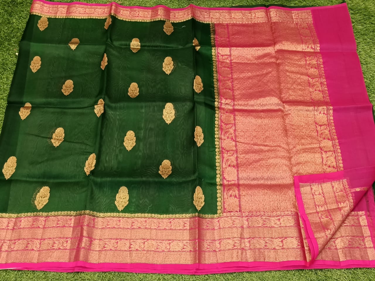 Banaras handloom sarees
