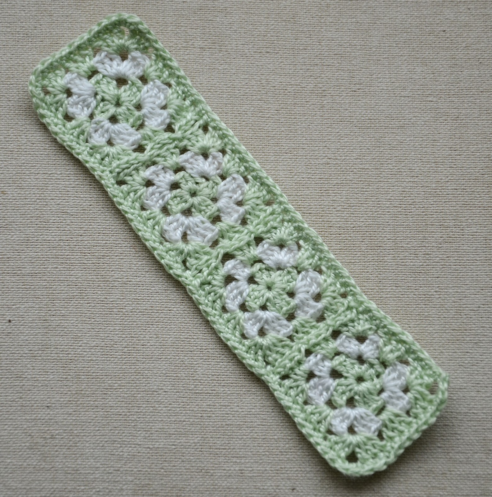 Granny Square Bookmark - Free Crochet Pattern