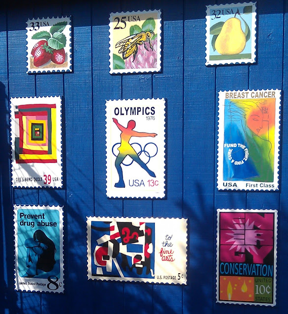 Eclectic (at Best) Post Office Art in Ferndale WA