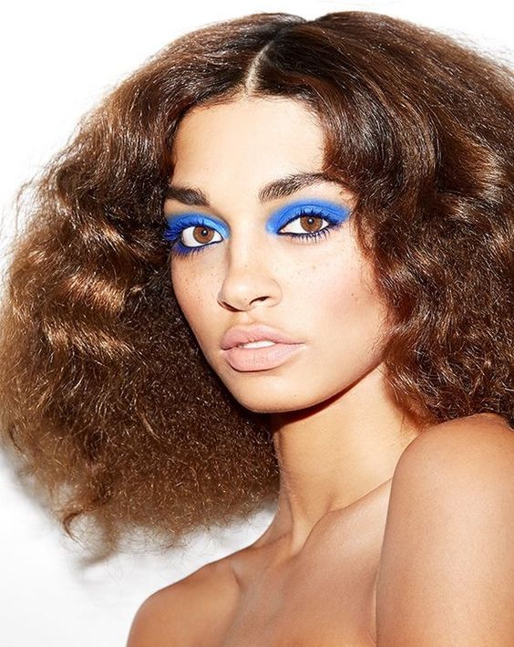 80s make up: blocos de cores nos olhos são o próximo trend de maquiagem 80s make up: blocos de cores nos olhos são o próximo trend de maquiagem