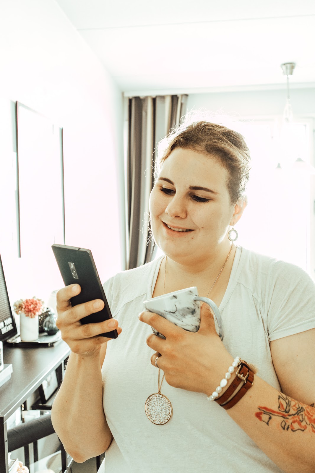 Big mamas home by Jenni S, Äideistä, sisustajista ja epäaidoista ihmisistä, feikki, aito, epäaito, epäaito ihminen, aito ihminen, kohu,