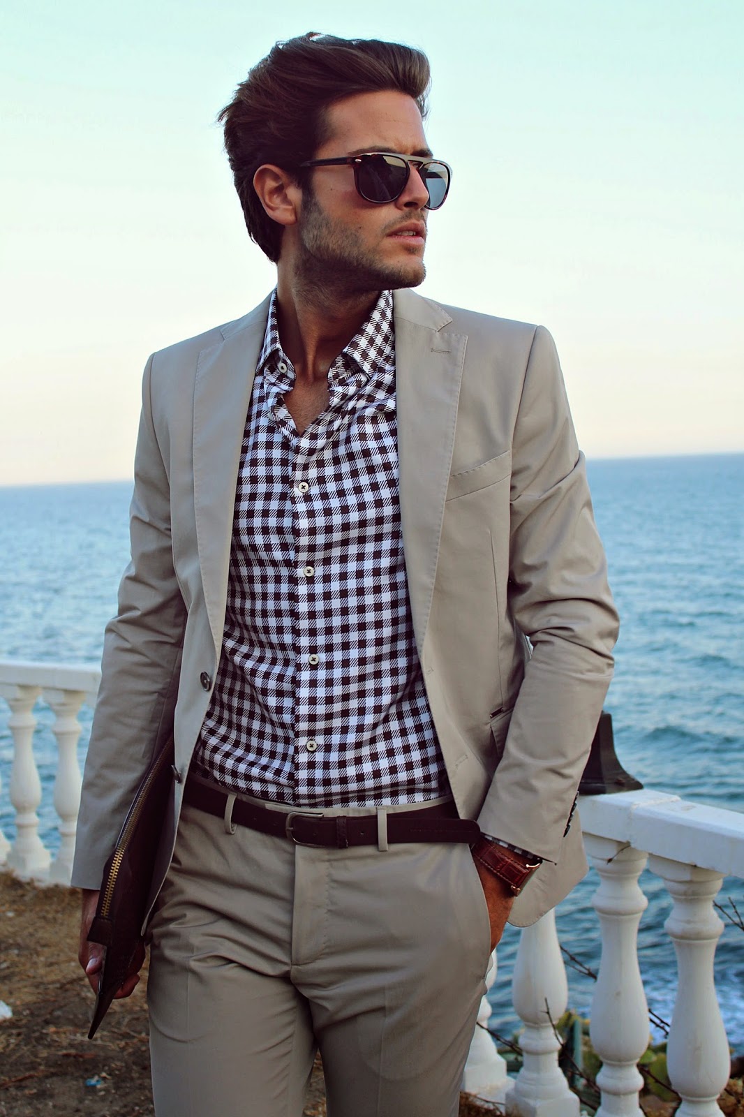 terno com camisa quadriculada