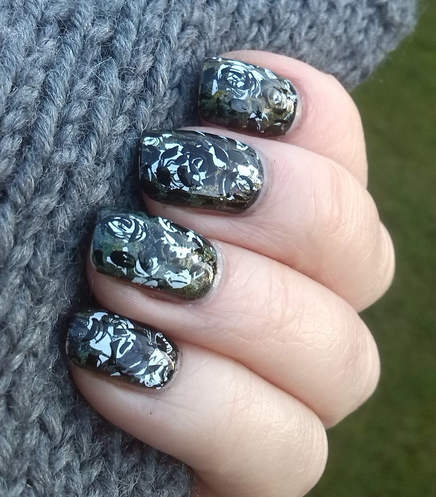 Moyou London Kitty 14 and Pro XL 10 double stamping