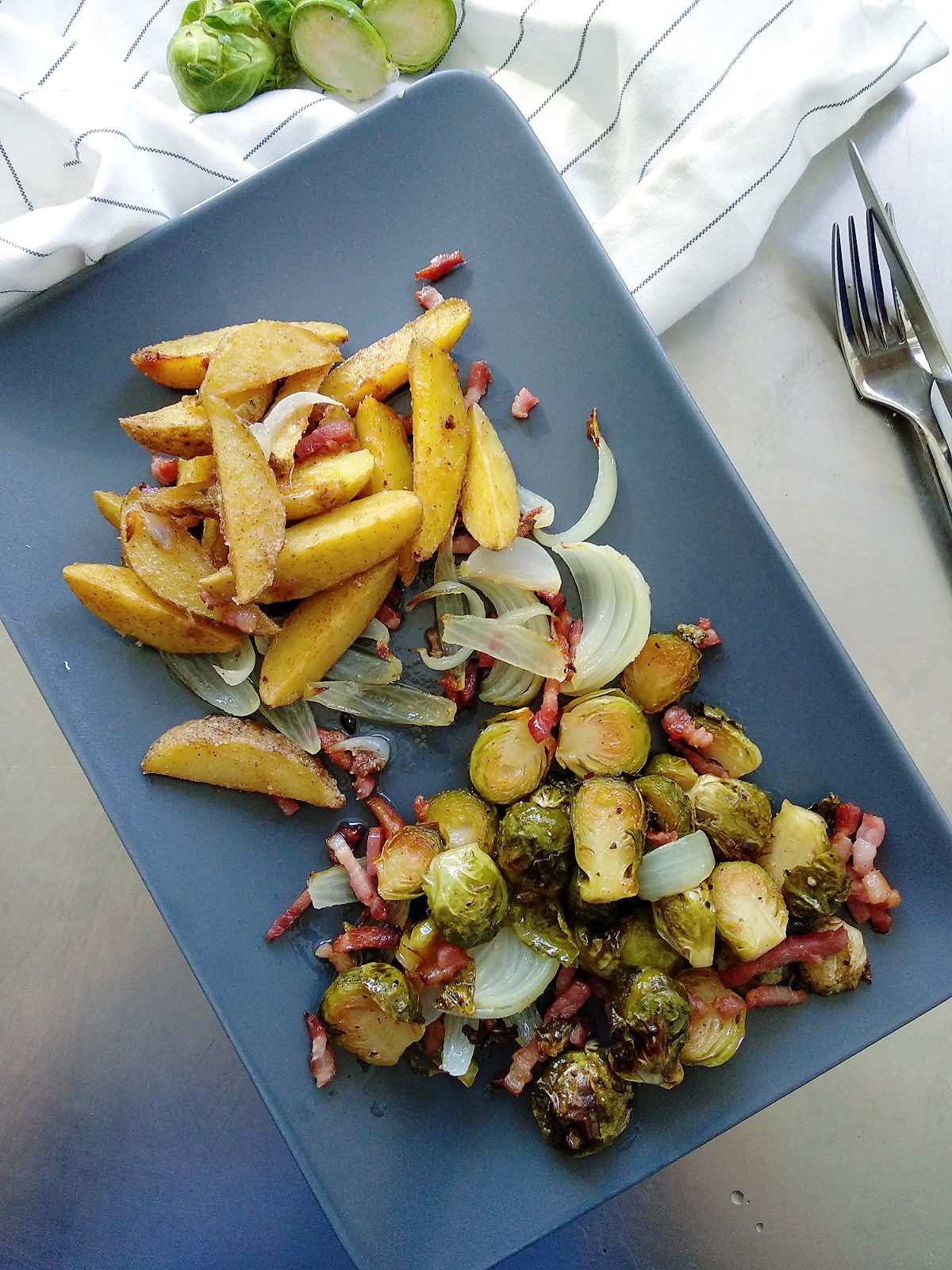 Ofen Rosenkohl Mit Kartoffelspalten