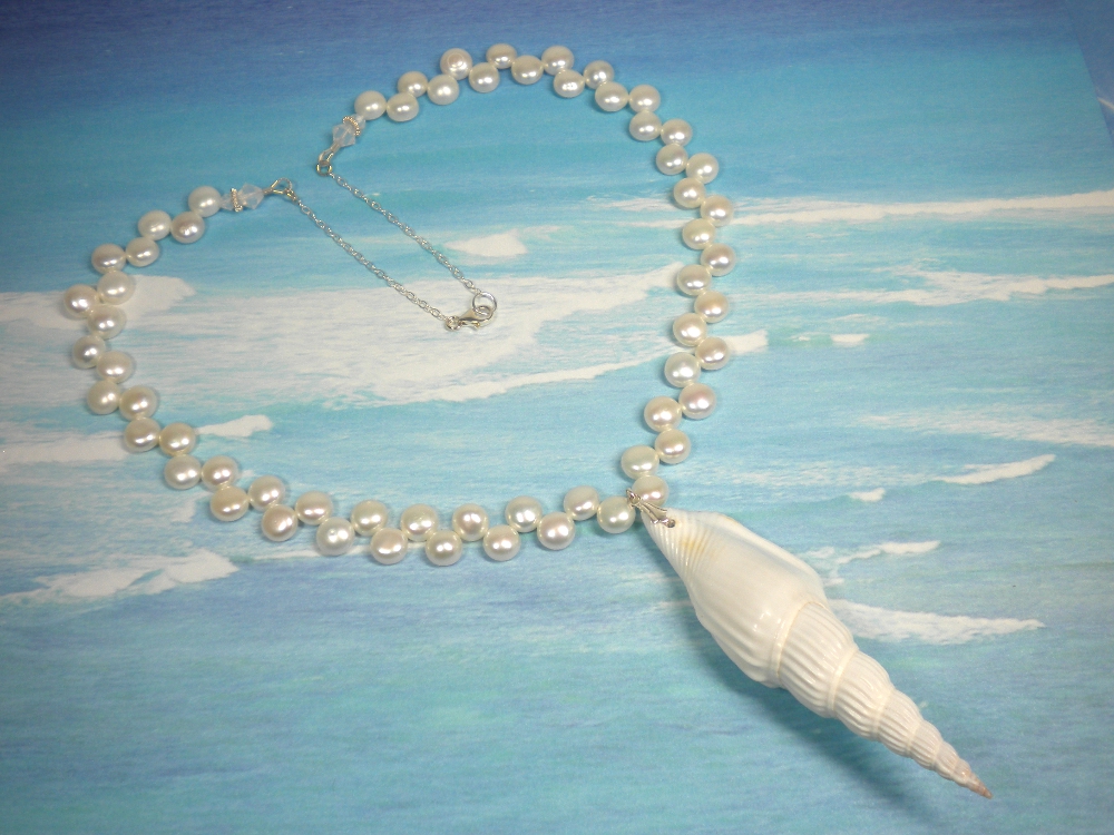 Del's Shells Seashell Necklaces Beaded with Pearls