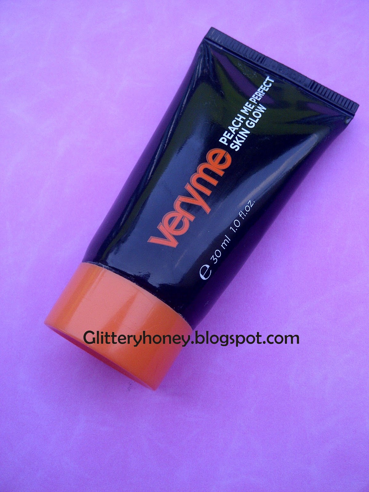 just lovely beauty. . . Oriflame Very Me Peach Me Perfect Skin Glow