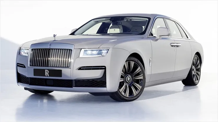 Rolls-Royce запускает в продажу автомобиль