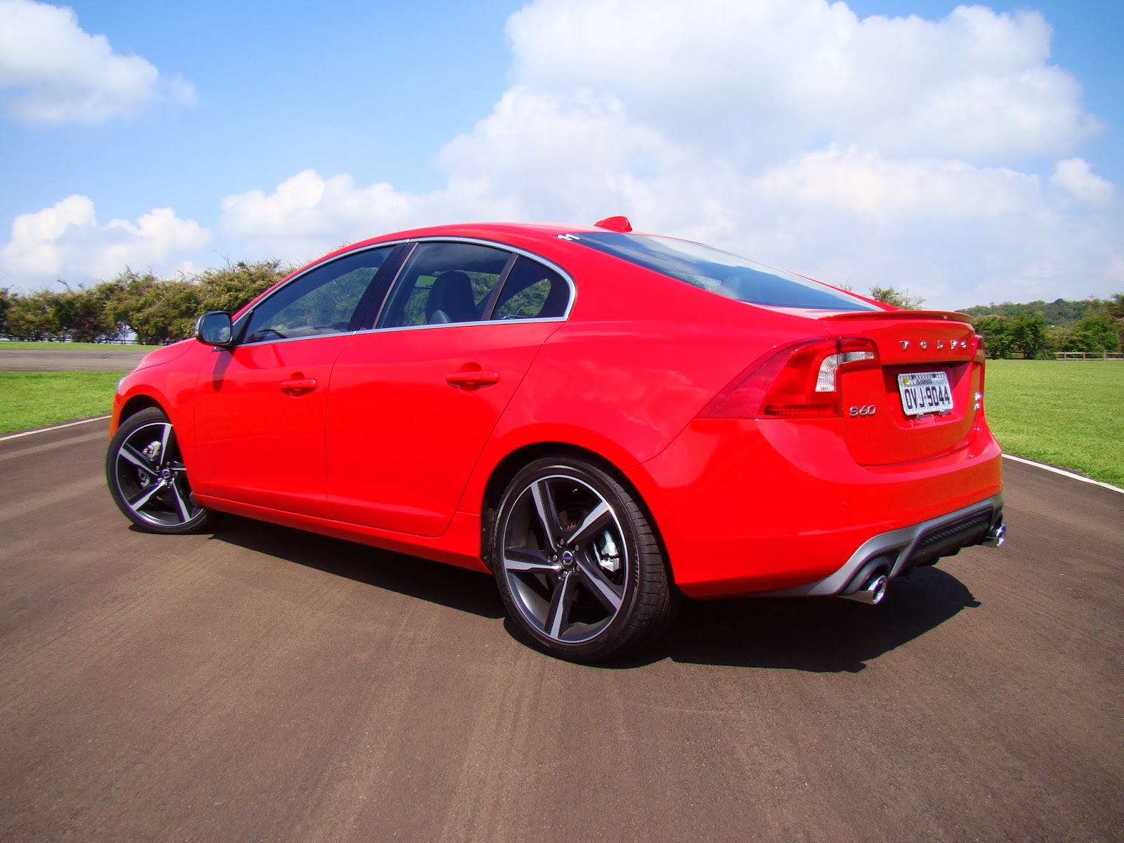 Avaliação especial - Linha Volvo R-Design