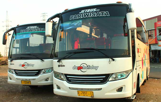 Dago Holiday Tour & Transport: Solusi Transportasi Pariwisata yang Terpercaya dan Nyaman