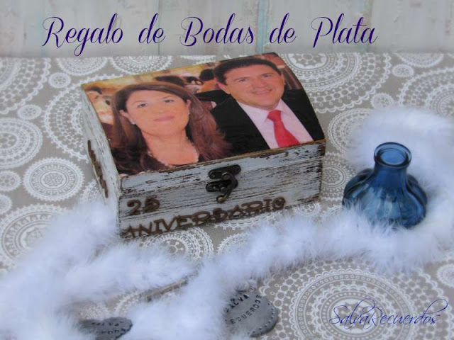 regalo_bodas_de_plata, recuerdo_25_aniversario,caja_con_fotos