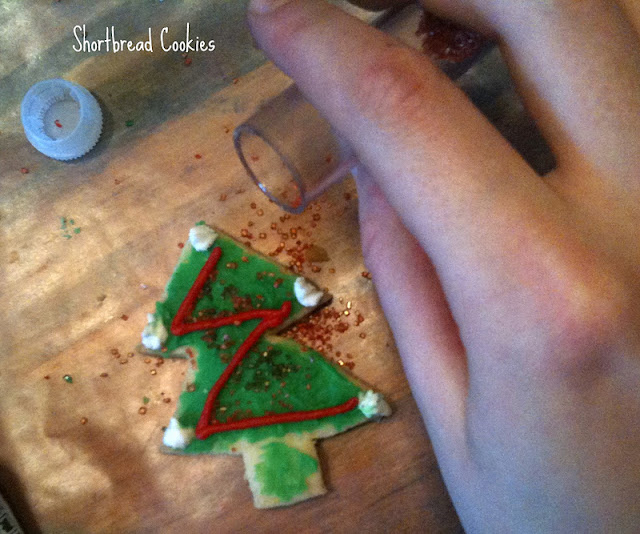 Cookies christmas cookery experimental An Anglo in Québec: Christmas Cookie Week - Is This Cheating?