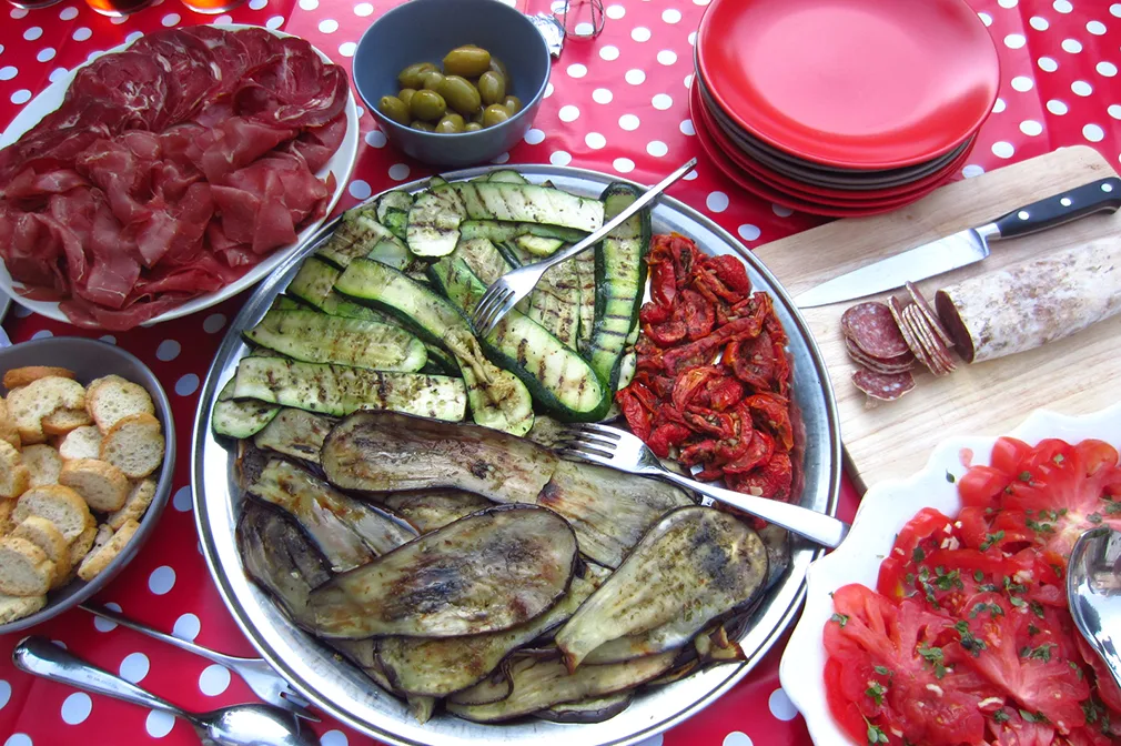 Aux petits oignons: Légumes grillés à l'Italienne